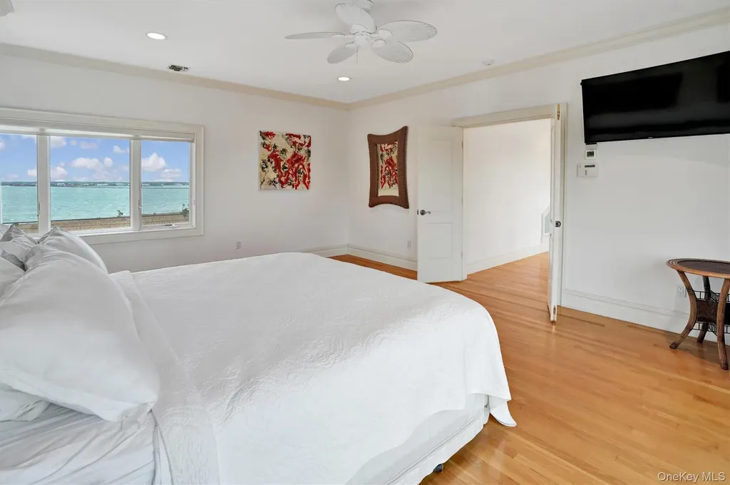 605 Dune Road Westhampton NY 11977