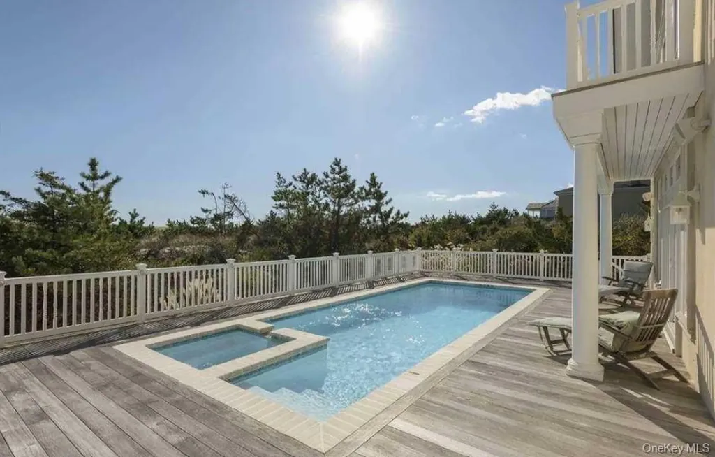 605 Dune Road Westhampton NY 11977