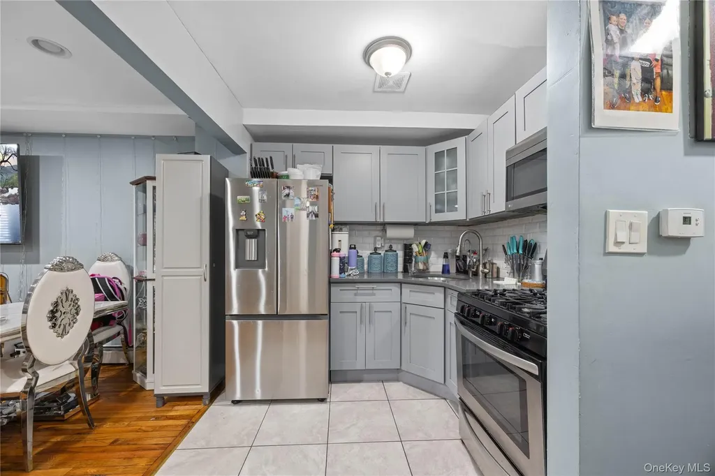 2611 Decatur Avenue Bronx NY 10458
