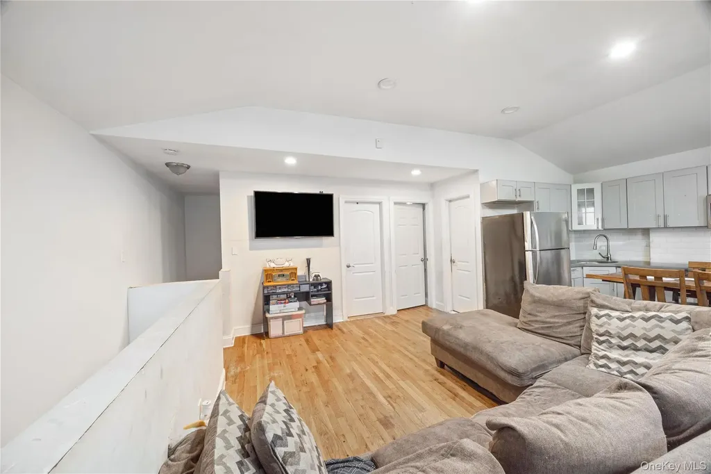 2611 Decatur Avenue Bronx NY 10458