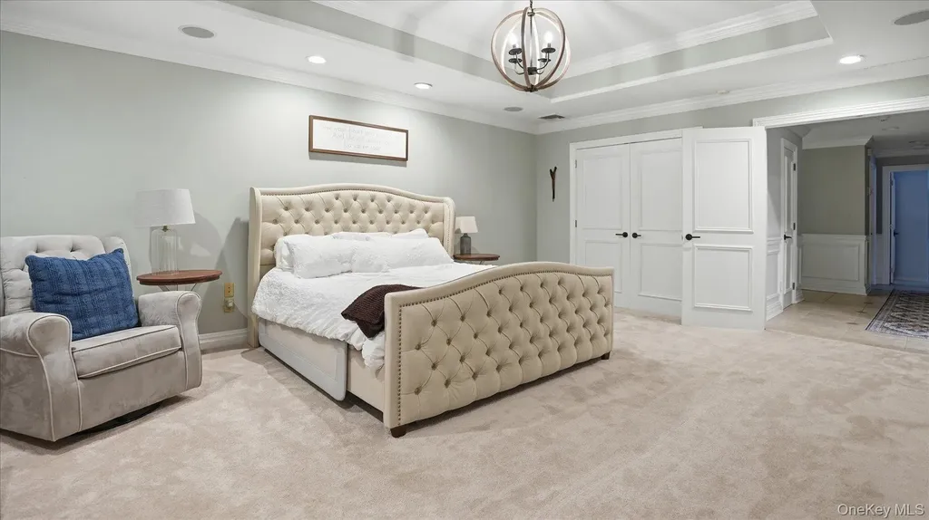 16 Daniel Lane Dix Hills NY 11746