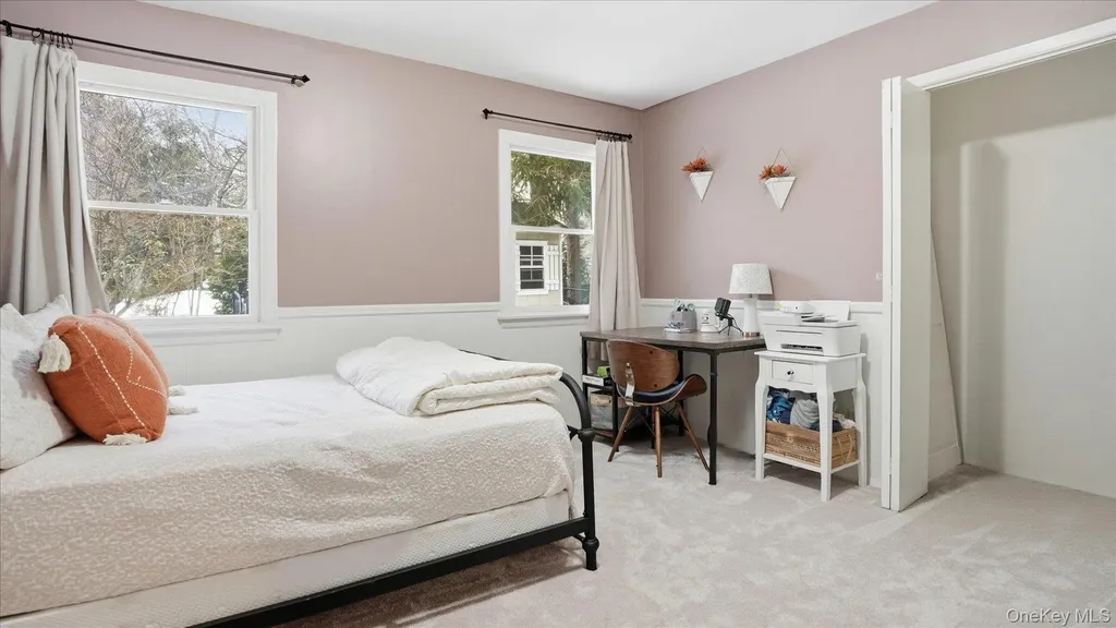 16 Daniel Lane Dix Hills NY 11746