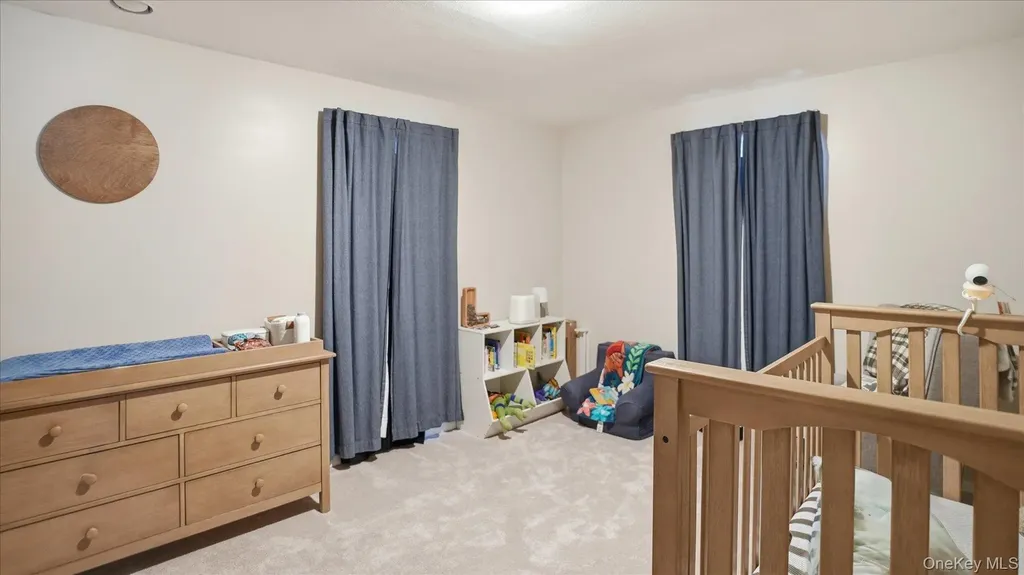 16 Daniel Lane Dix Hills NY 11746
