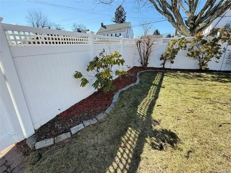 12 Irenhyl Avenue Port Chester NY 10573