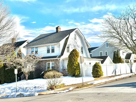 12 Irenhyl Avenue Port Chester NY 10573