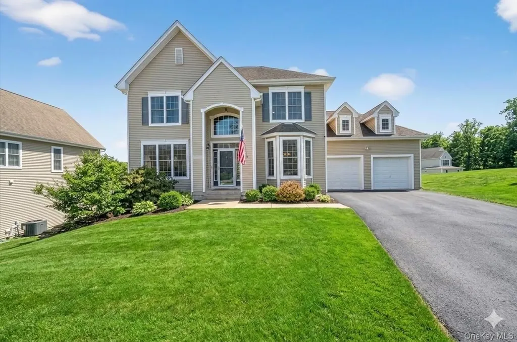 3 Moorefield Circle Highland Mills NY 10930