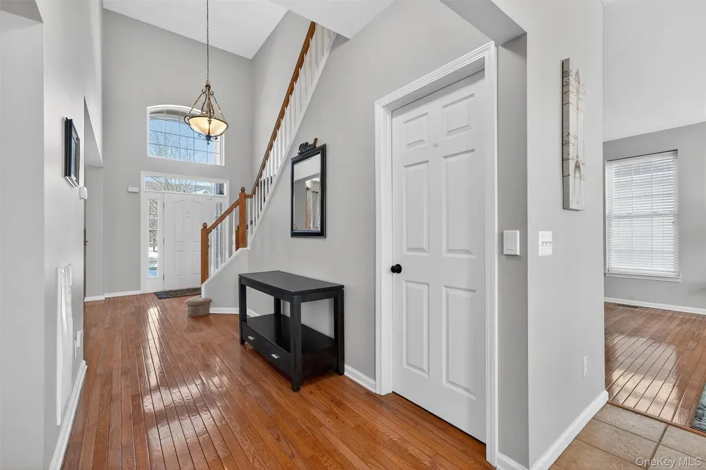 3 Moorefield Circle Highland Mills NY 10930