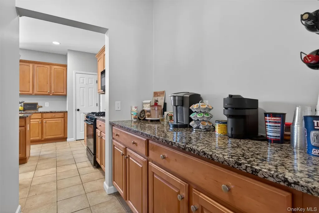 3 Moorefield Circle Highland Mills NY 10930