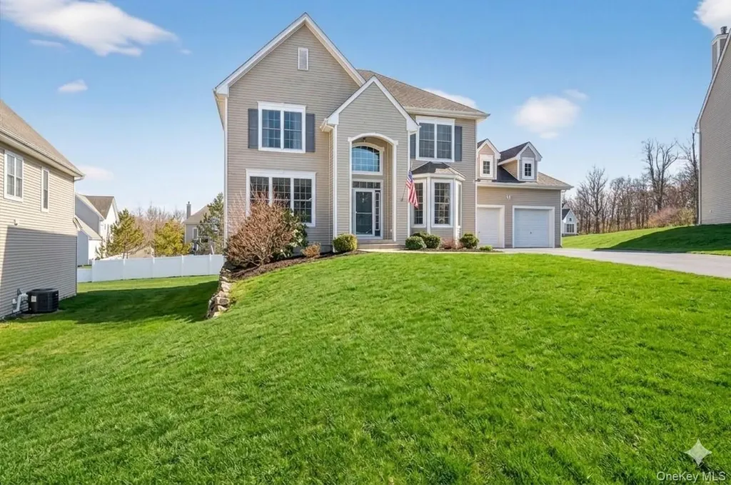 3 Moorefield Circle Highland Mills NY 10930