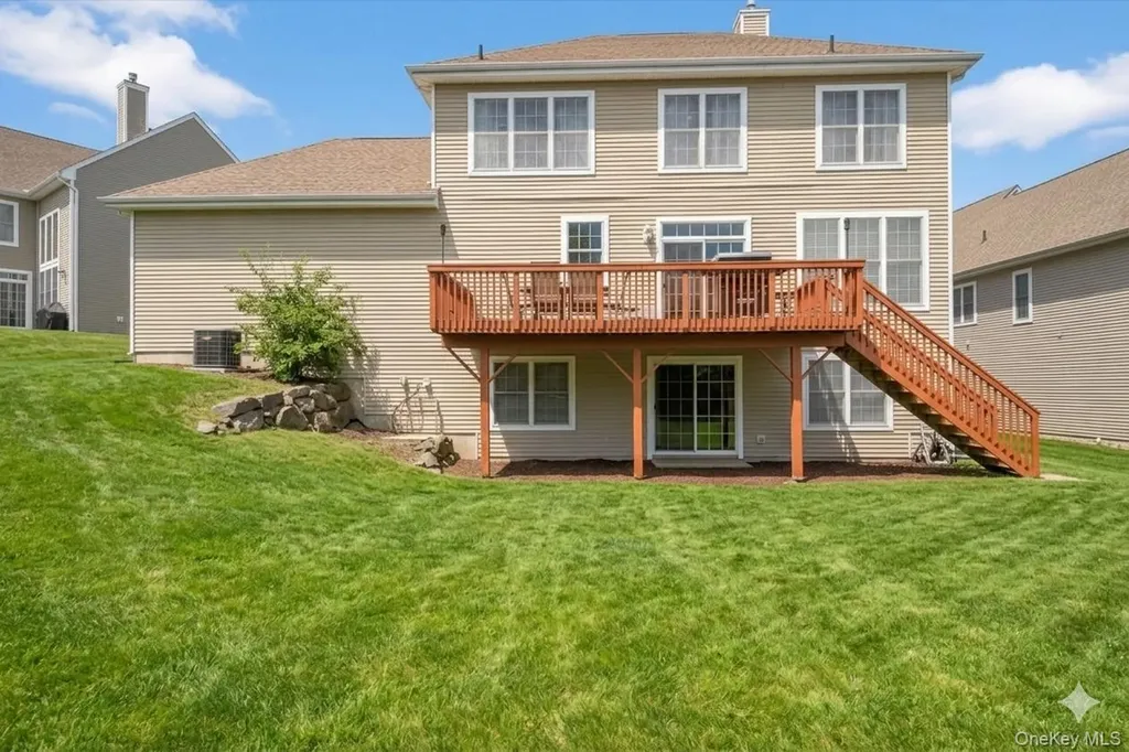 3 Moorefield Circle Highland Mills NY 10930