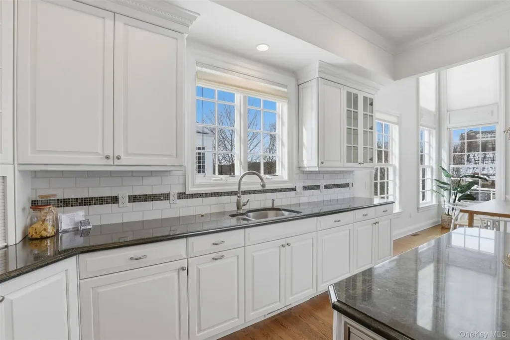 10 Shadow Tree Lane Briarcliff Manor NY 10510