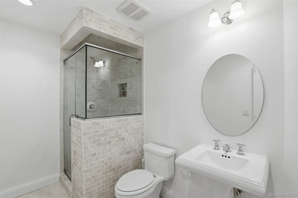 10 Shadow Tree Lane Briarcliff Manor NY 10510