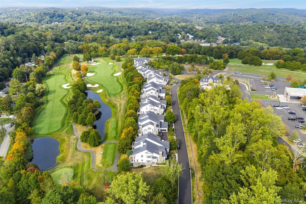 10 Shadow Tree Lane Briarcliff Manor NY 10510