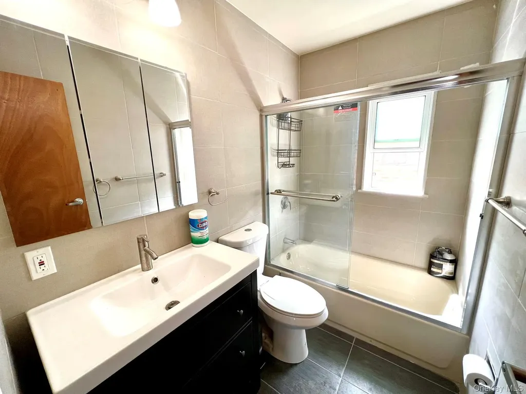 147-22 Ash Avenue Flushing NY 11355