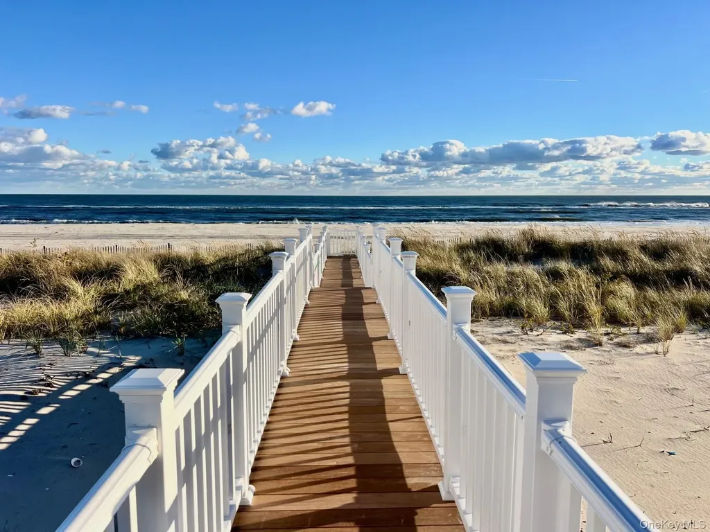 675 Dune Road Westhampton Beach NY 11978