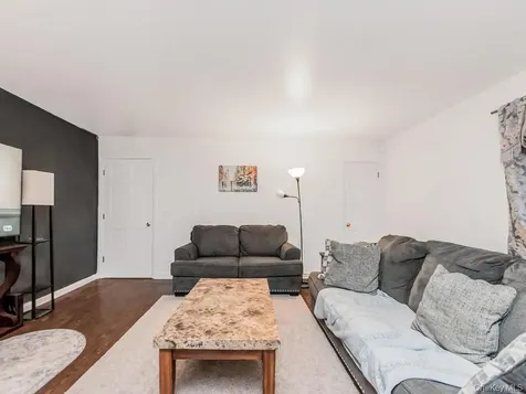 64 Ashland Street New Rochelle NY 10801