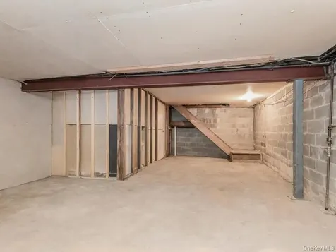 64 Ashland Street New Rochelle NY 10801