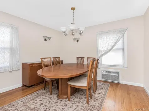 64 Ashland Street New Rochelle NY 10801
