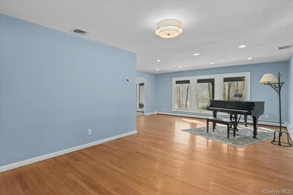 20 Faraway Road Armonk NY 10504