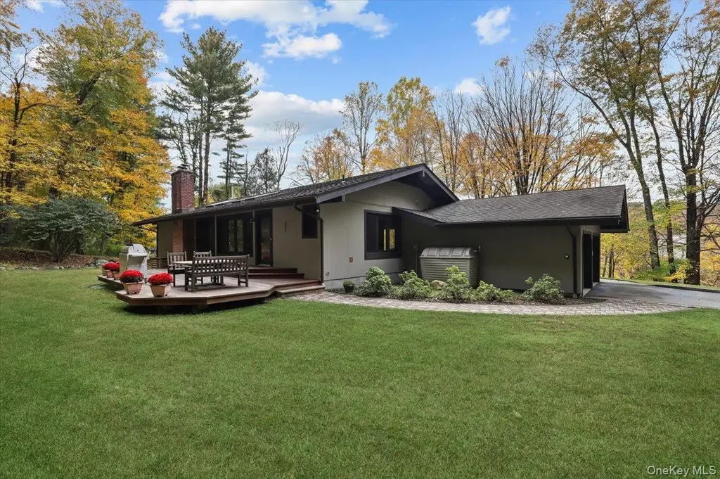 20 Faraway Road Armonk NY 10504