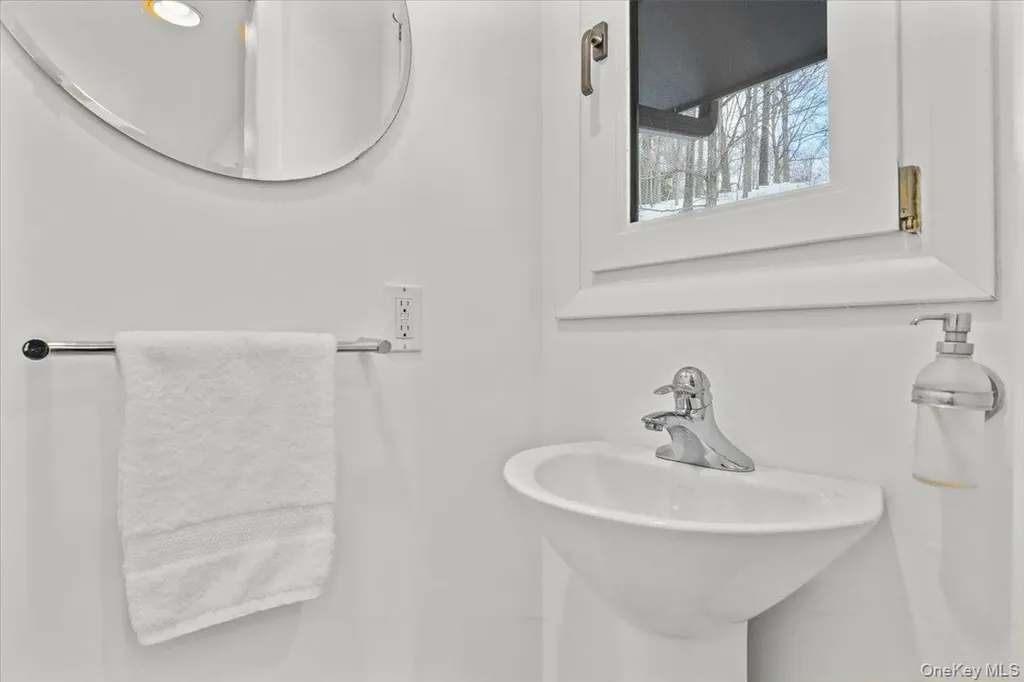 20 Faraway Road Armonk NY 10504