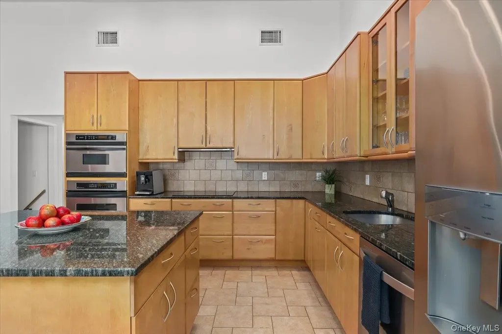 20 Faraway Road Armonk NY 10504