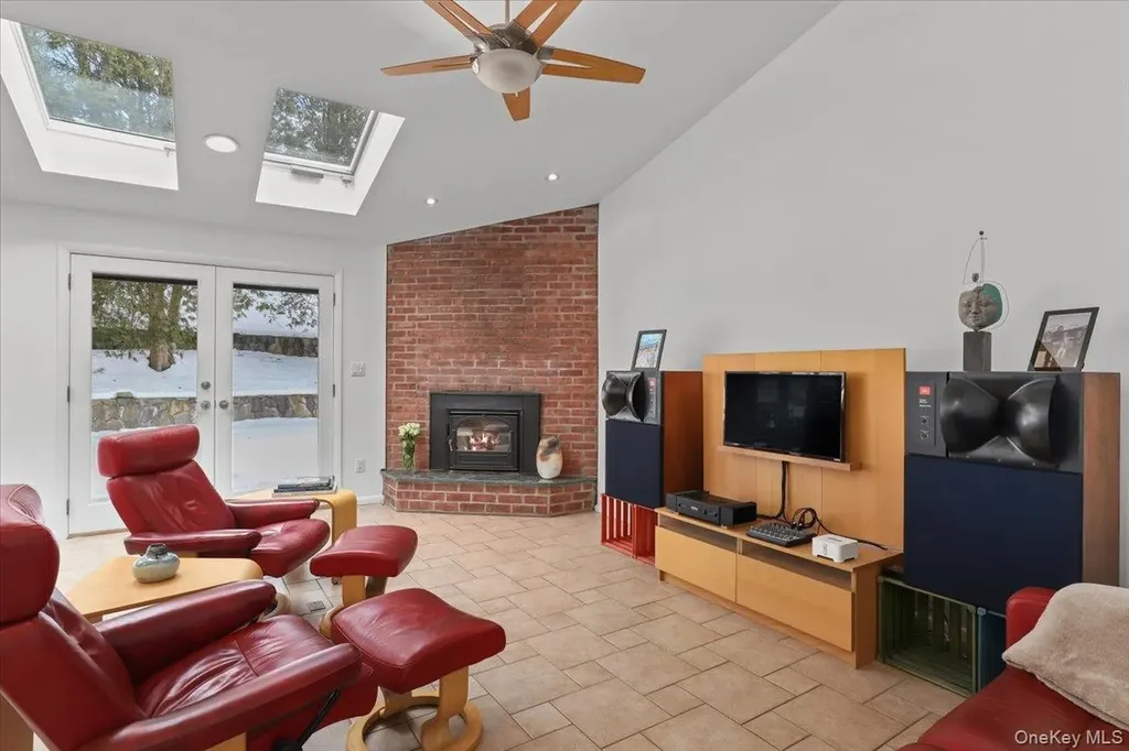 20 Faraway Road Armonk NY 10504