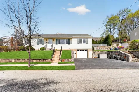 46 Thompson Avenue Croton-on-hudson NY 10520