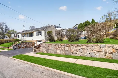 46 Thompson Avenue Croton-on-hudson NY 10520