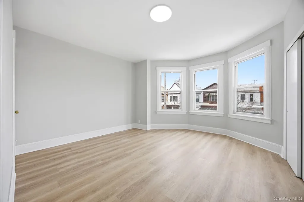 1739 W 9th Street Brooklyn NY 11223