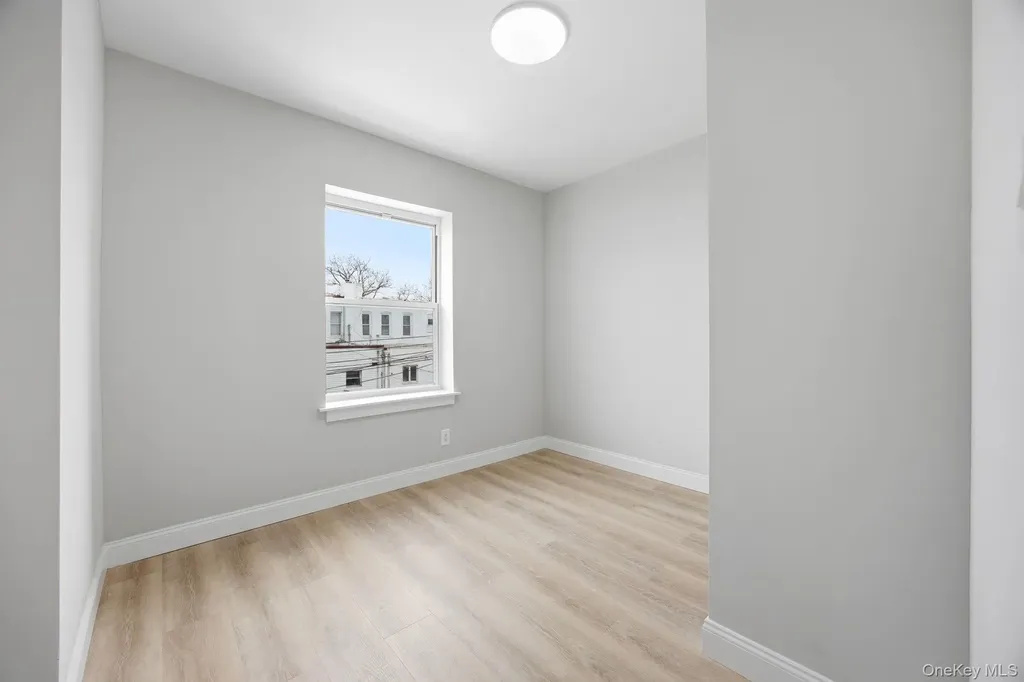 1739 W 9th Street Brooklyn NY 11223