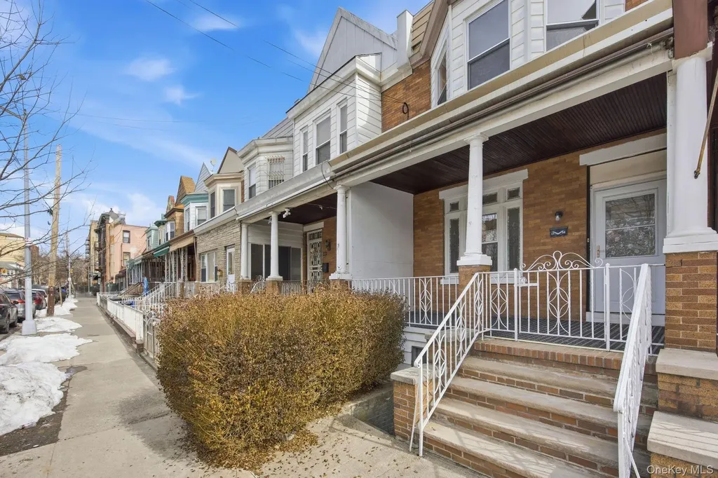 1739 W 9th Street Brooklyn NY 11223