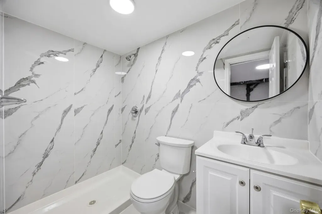 1739 W 9th Street Brooklyn NY 11223