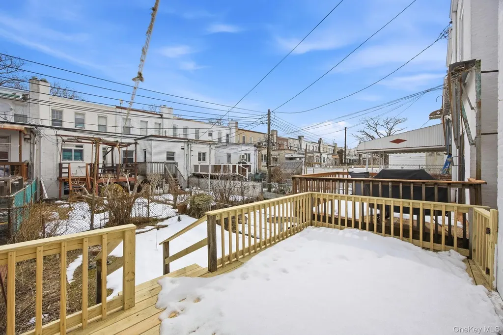 1739 W 9th Street Brooklyn NY 11223