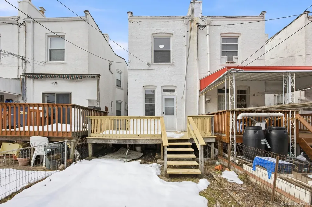 1739 W 9th Street Brooklyn NY 11223
