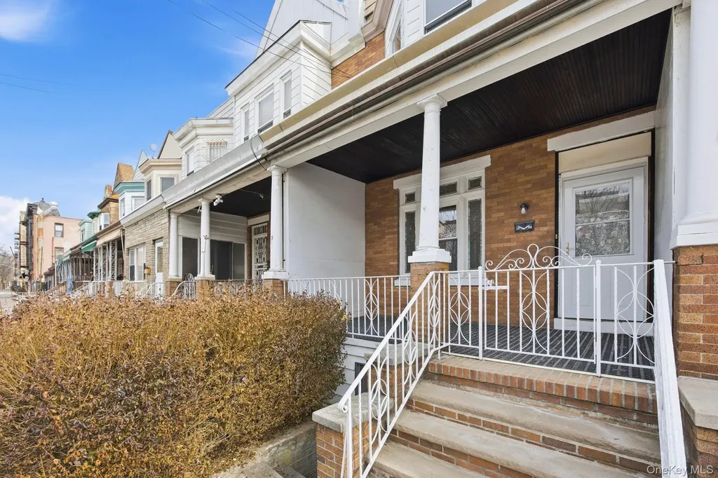 1739 W 9th Street Brooklyn NY 11223