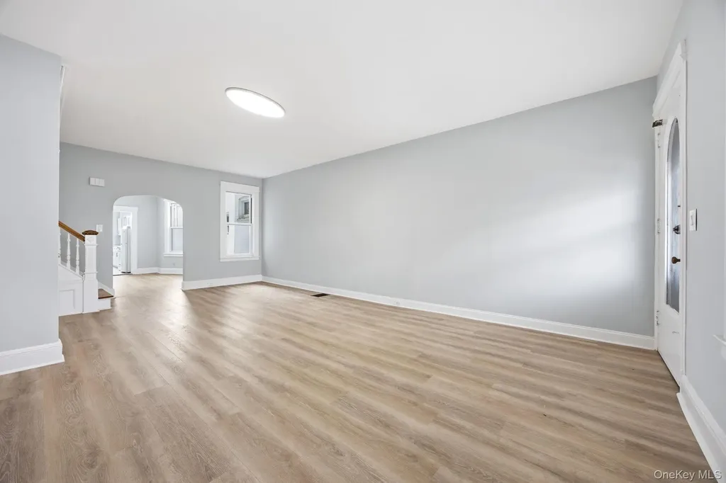 1739 W 9th Street Brooklyn NY 11223