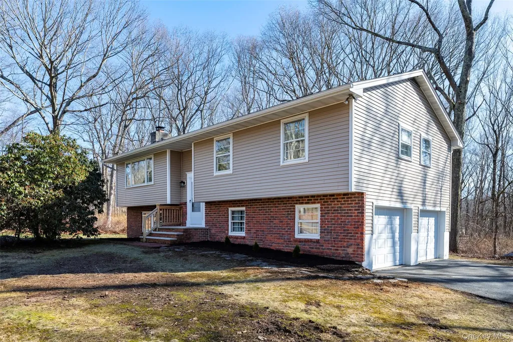 12 Blueberry Lane Stormville NY 12582