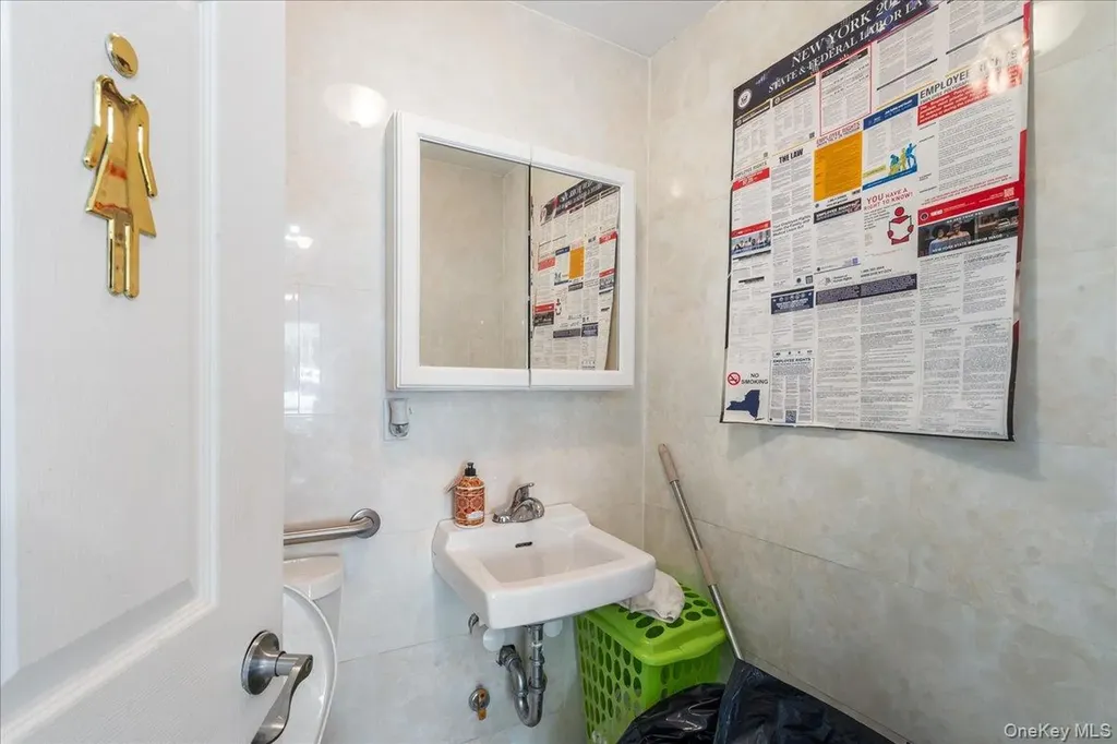 101-12 43rd Avenue Corona NY 11368