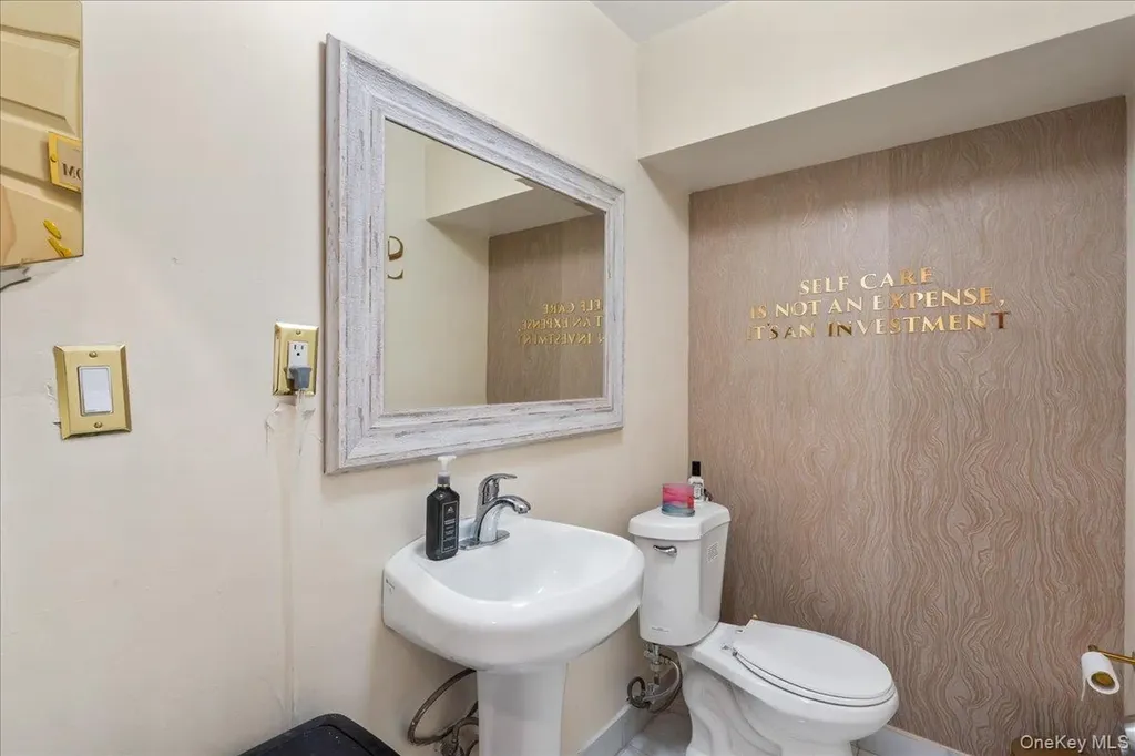 101-12 43rd Avenue Corona NY 11368