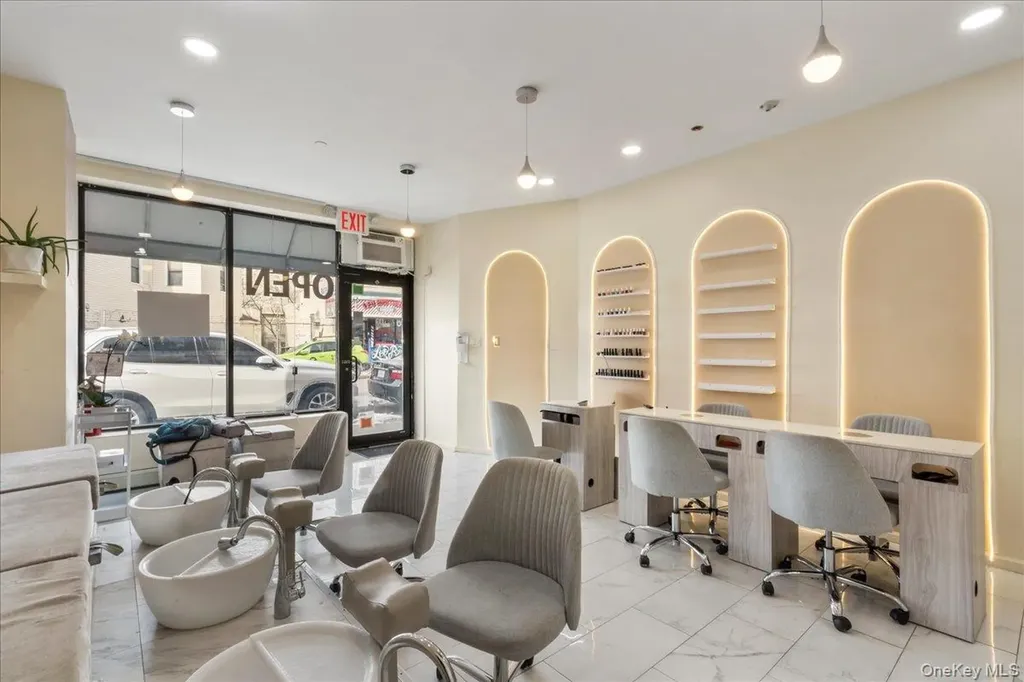 101-12 43rd Avenue Corona NY 11368