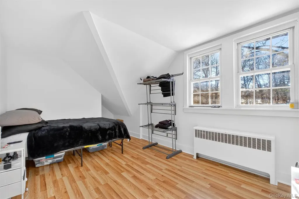 8 Garrett Place Carmel NY 10512