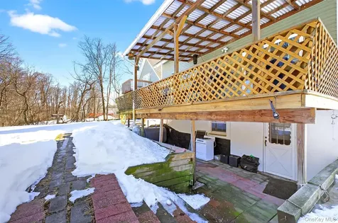 8 Garrett Place Carmel NY 10512