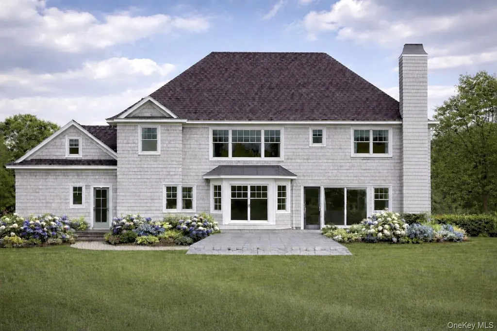 4 Kennedy Lane Cold Spring Harbor NY 11724