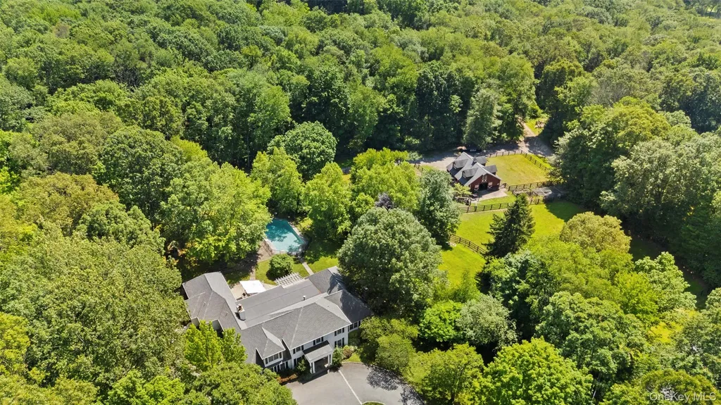 48 Davids Way Bedford Hills NY 10507
