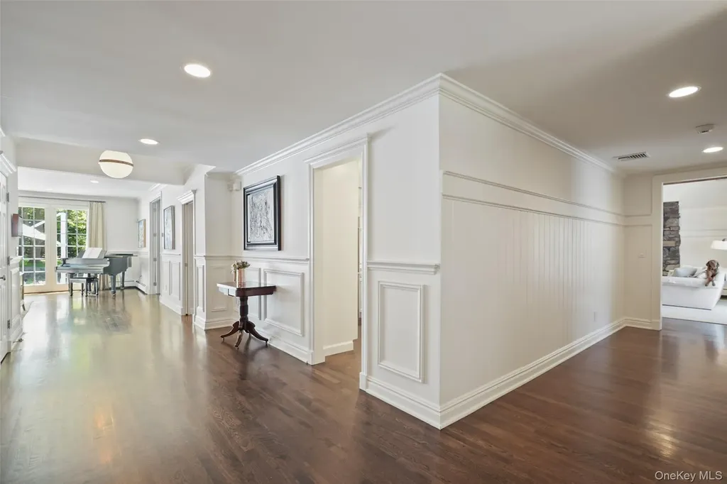 48 Davids Way Bedford Hills NY 10507