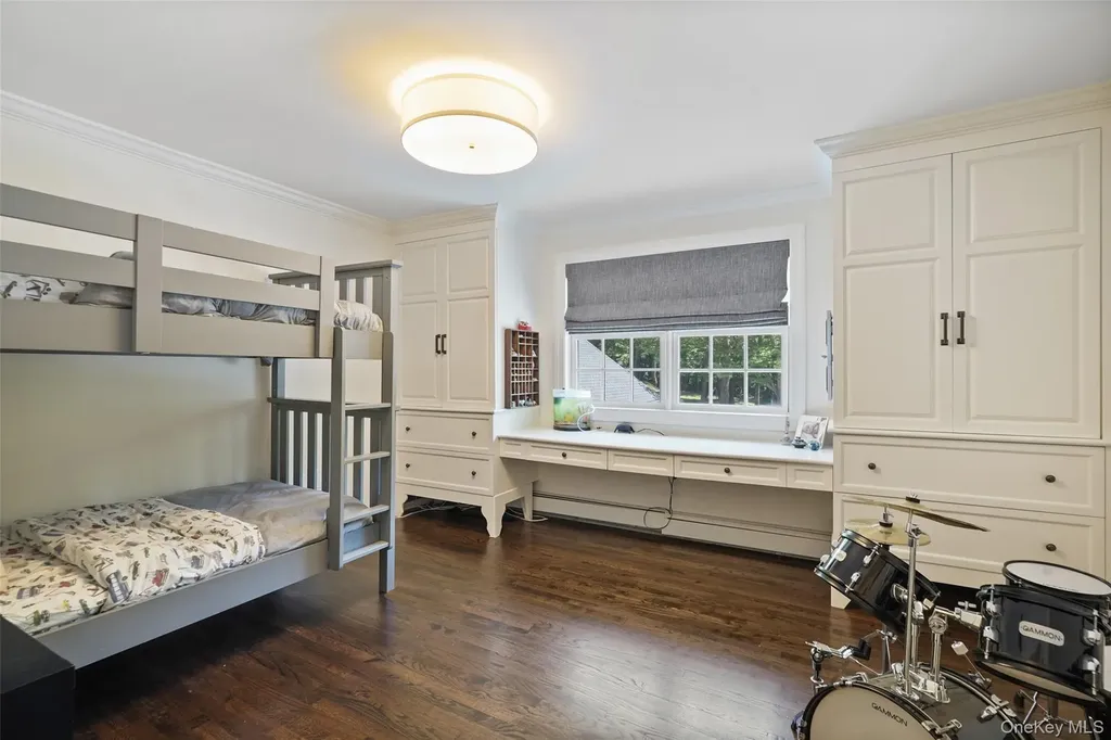 48 Davids Way Bedford Hills NY 10507