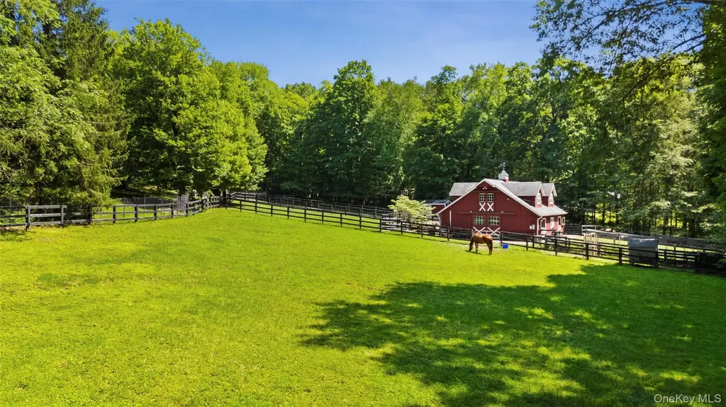 48 Davids Way Bedford Hills NY 10507