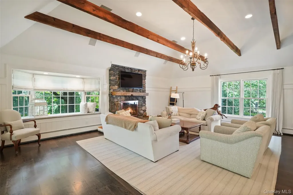 48 Davids Way Bedford Hills NY 10507