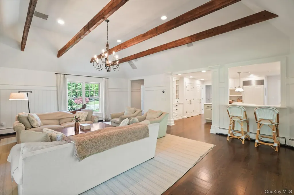 48 Davids Way Bedford Hills NY 10507